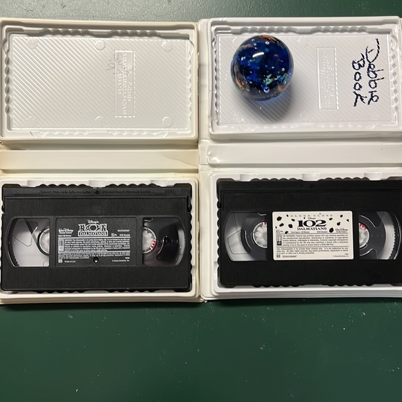 Walt Disney live action “101 Dalmatians” and “102 Dalmatians” - Picture 2 of 3